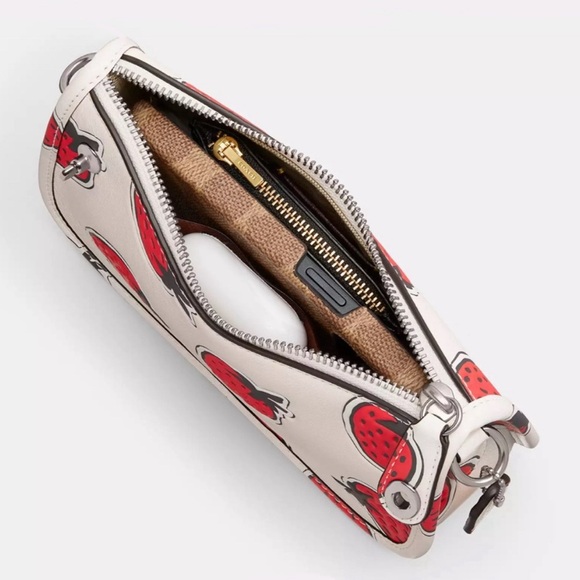 Coach 1941 Swinger Bag 20 with Strawberry Print in Chalk Glovetanned Leather NWT - Picture 8 of 9